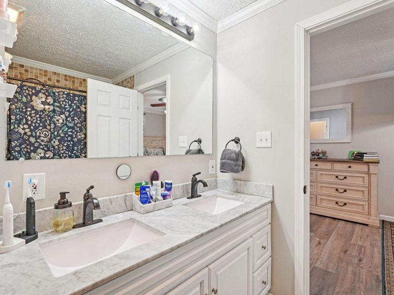 235 N Oak Street, London, OH 43140 Photo 35