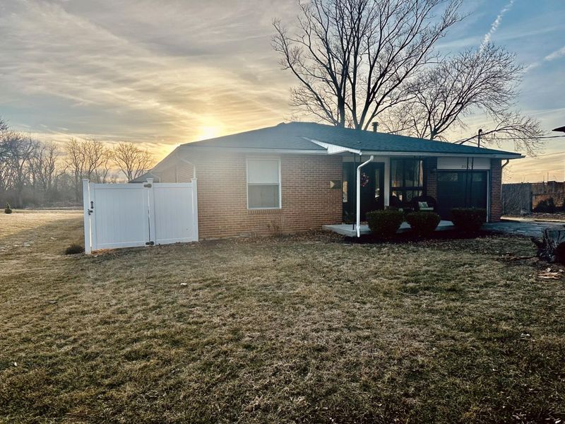 235 N Oak Street, London, OH 43140 Photo 5