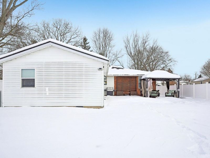 235 N Oak Street, London, OH 43140 Photo 52