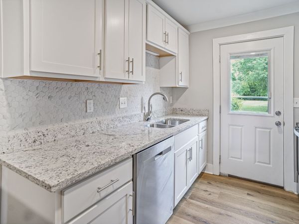 1301 Neelys Bend Rd, Unit 50, Madison, TN 37115