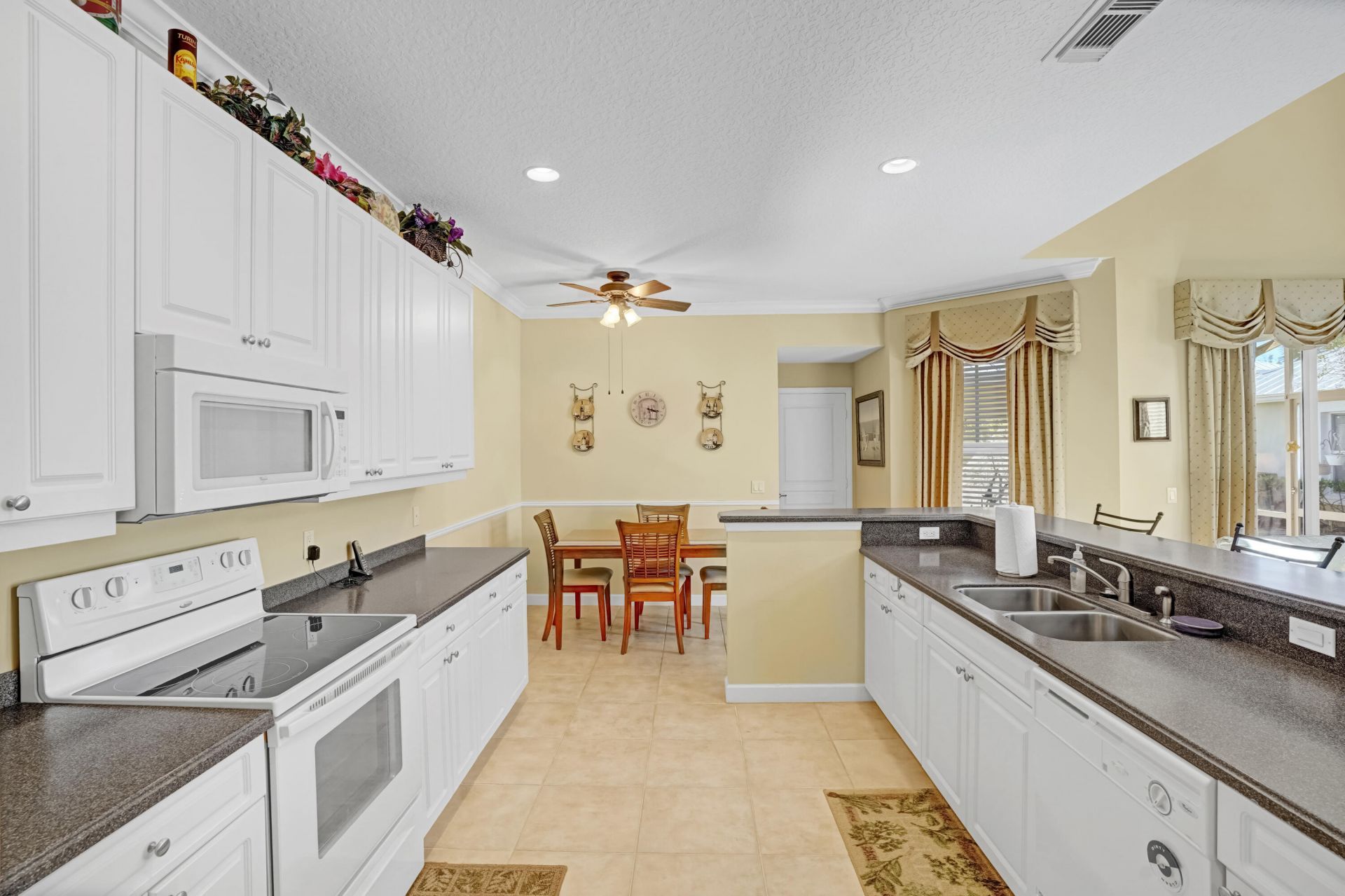 10484 SW Westlawn Boulevard, Port Saint Lucie, FL 34987 Photo