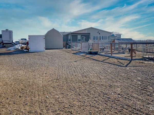 4815 SE 2nd Ave, New Plymouth, ID 83655