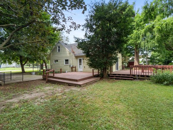 4282 Woodworth Avenue, Holt, MI 48842