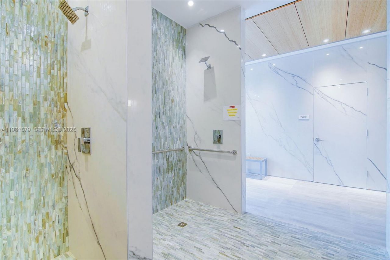 460 NE 28th St, Unit 1601, Miami, FL 33137 Photo