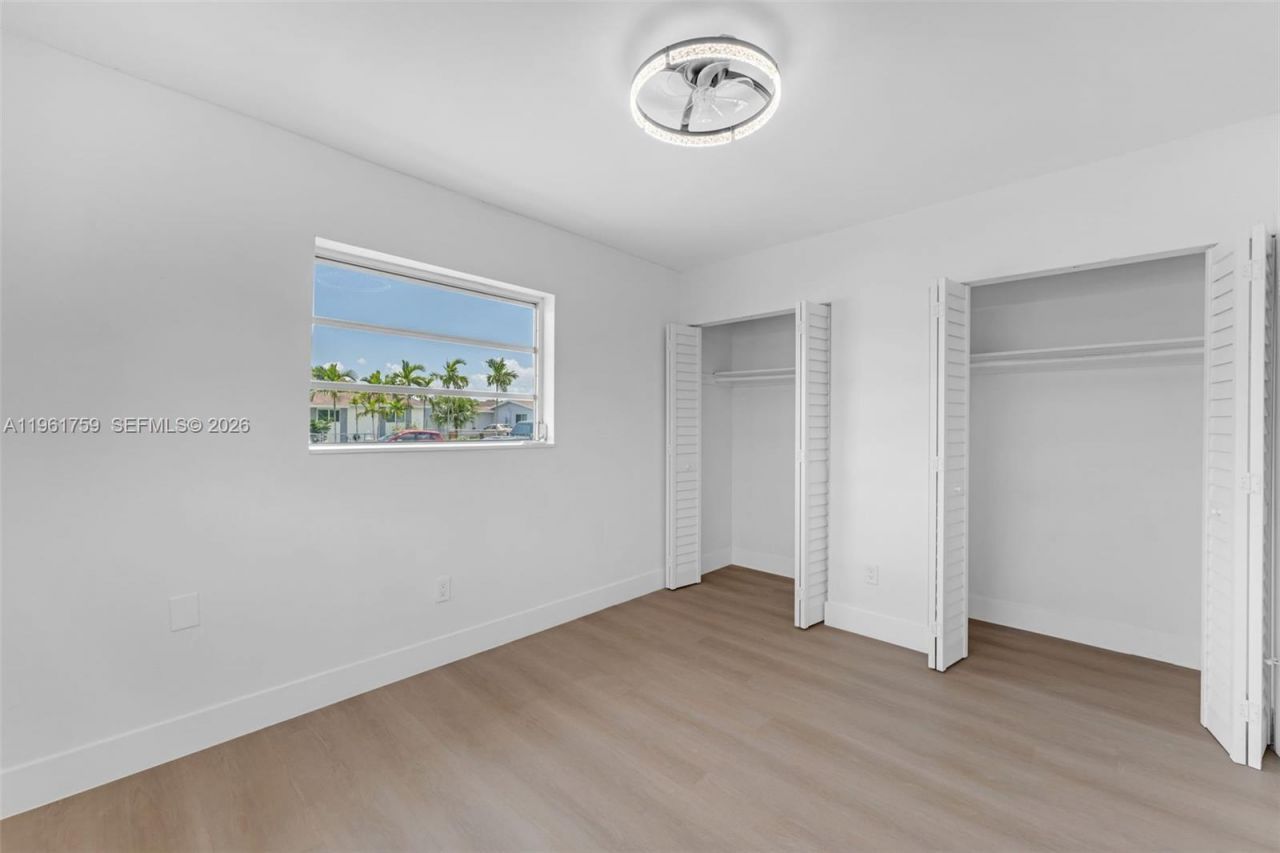 11711 SW 181st Ter , Miami, FL 33177 Photo