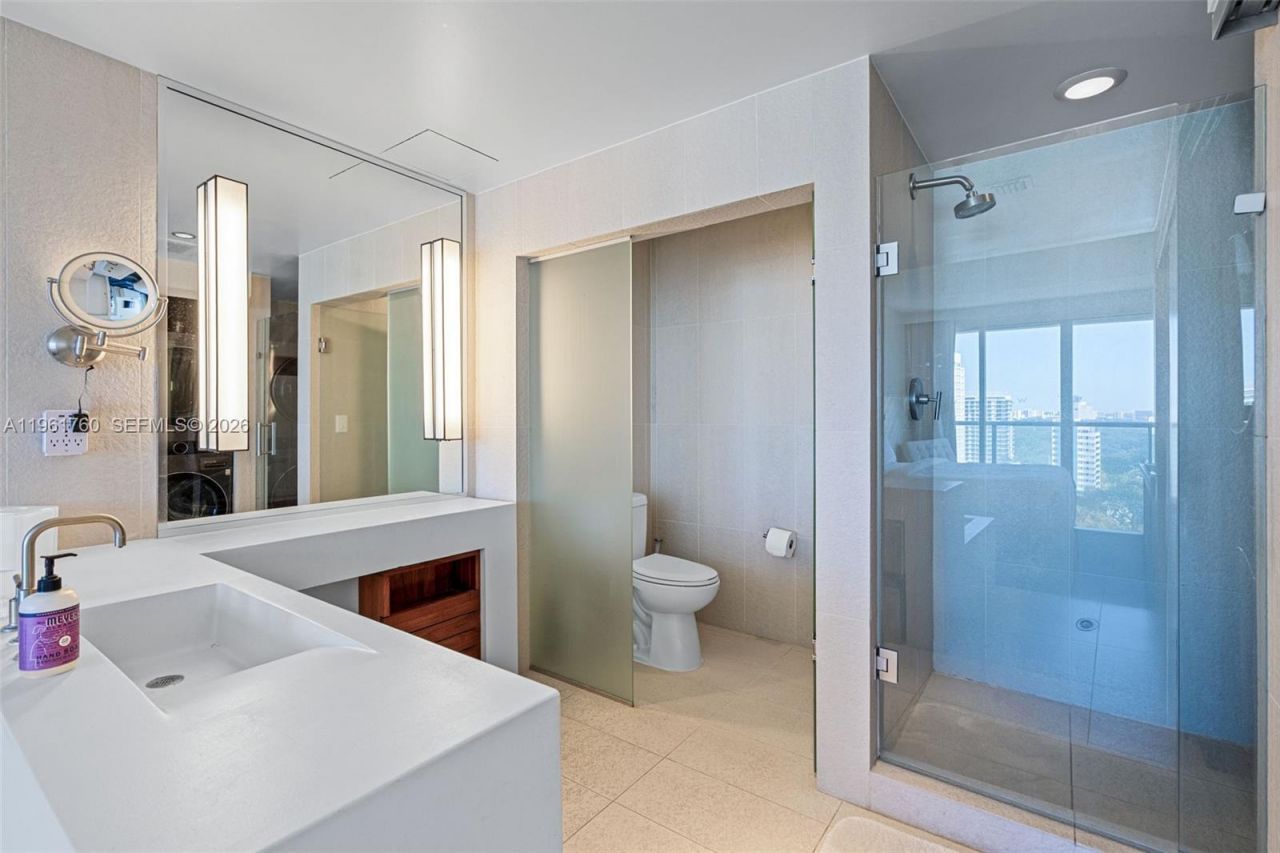 3101 Bayshore Dr, Unit 1804, Fort Lauderdale, FL 33304 Photo