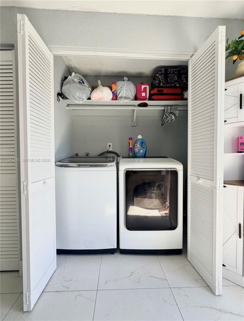 598 E 41st St, Hialeah, FL 33013 Photo