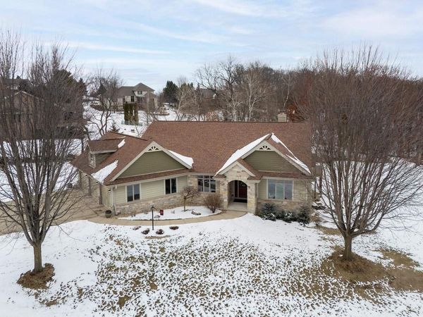 4539 Deering Trail, Middleton, WI 53562