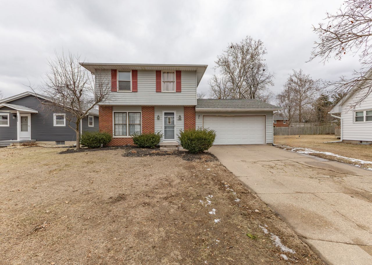 1434 2nd Avenue, Camanche, IA 52730 Main Photo