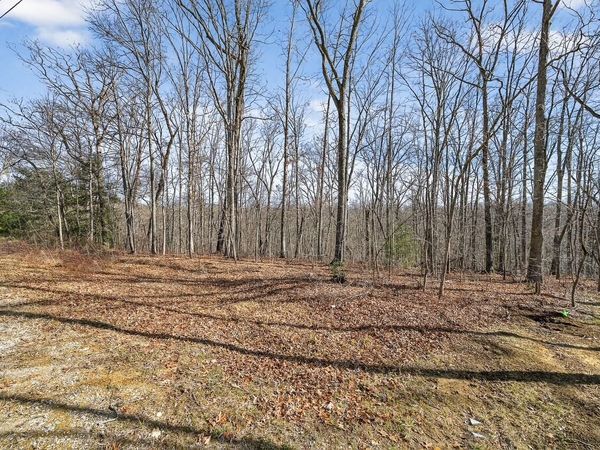 30 Devon Loop, Crossville, TN 38558