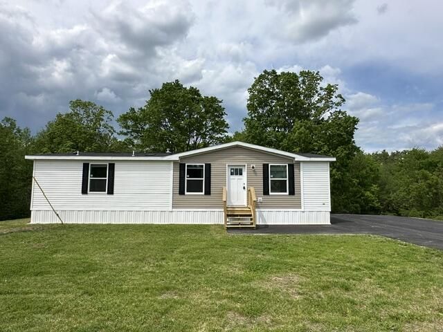 312 Gray Road, Vassalboro, ME 04989 Main Photo
