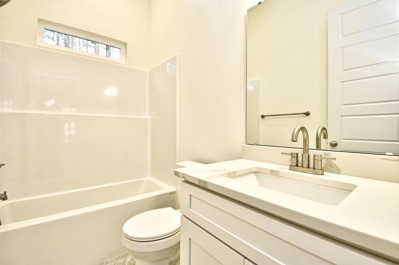 309 Waterfall Circle Photo 23