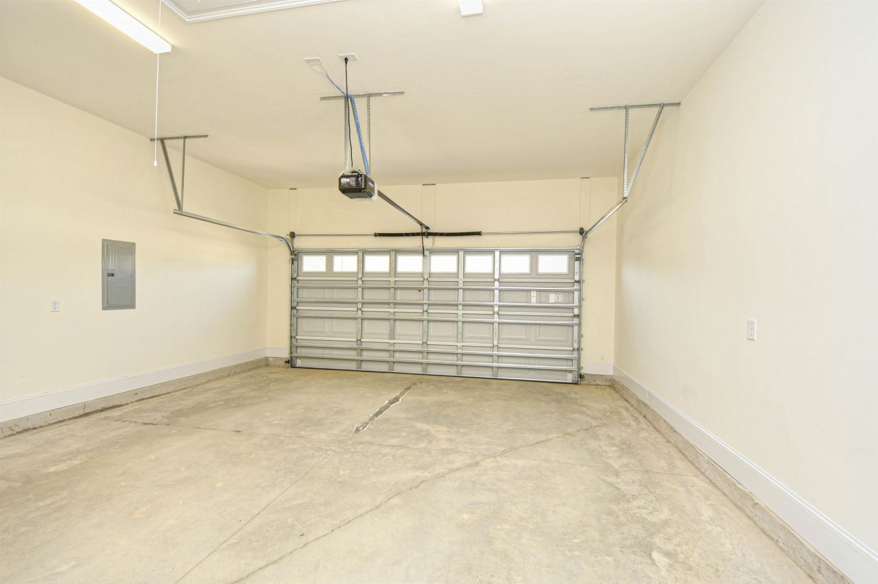 309 Waterfall Circle Photo 31