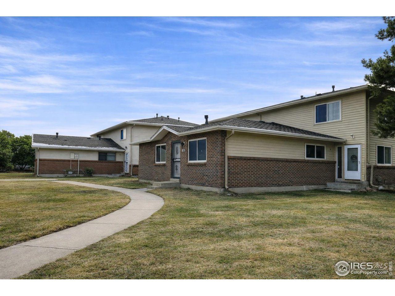 3354 S Flower St, Unit 12, Lakewood, CO 80227 Main Photo