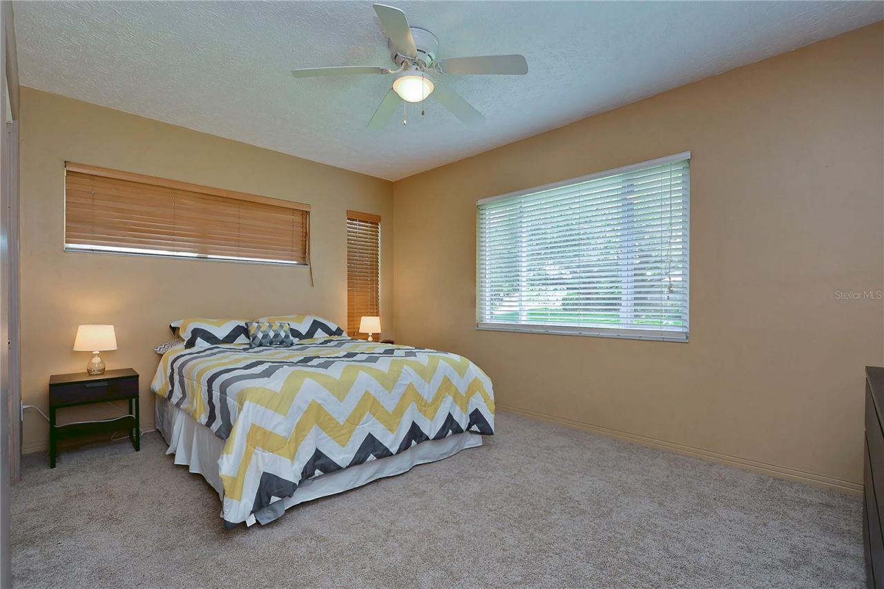 5850 24th Avenue S, Gulfport, FL 33707 Photo