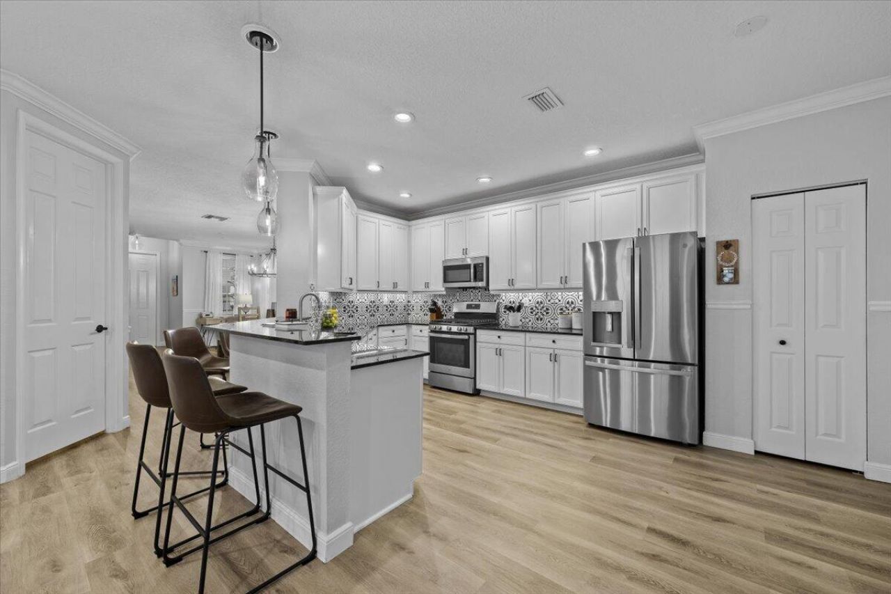 627 Castle Drive, Palm Beach Gardens, FL 33410 Photo