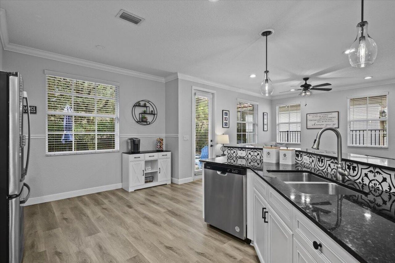 627 Castle Drive, Palm Beach Gardens, FL 33410 Photo