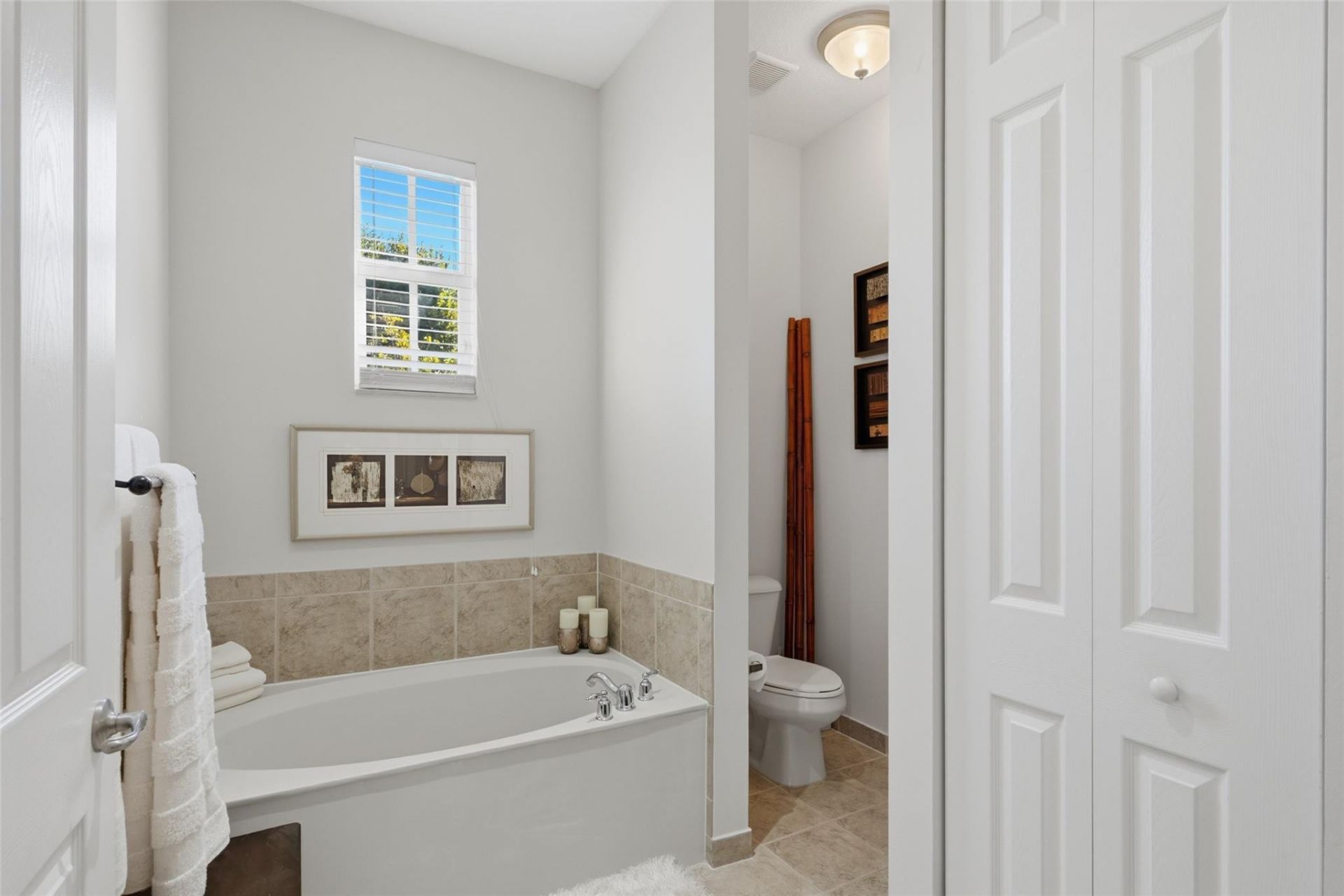 6982 Julia Gardens Drive, Coconut Creek, FL 33073 Photo