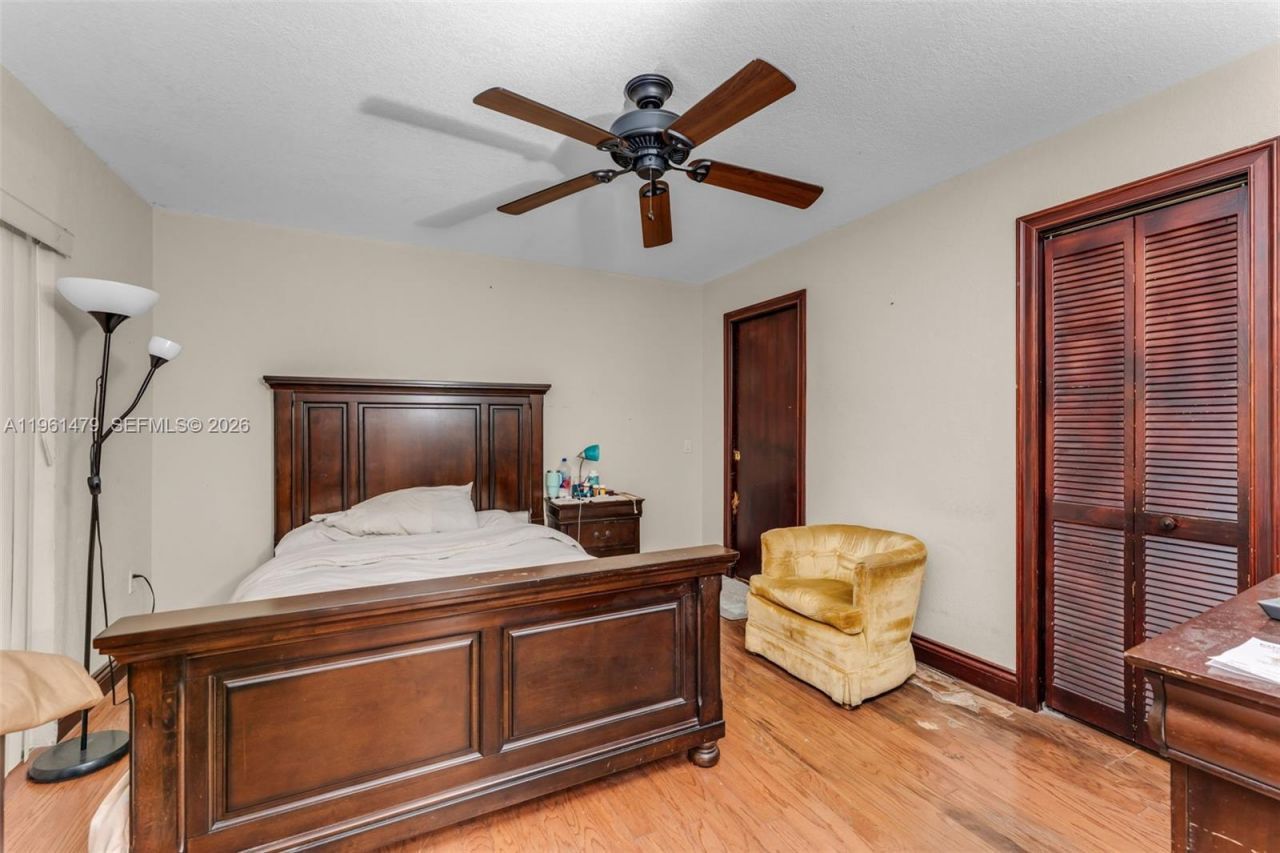 5961 SW 56th Ter, South Miami, FL 33143 Photo