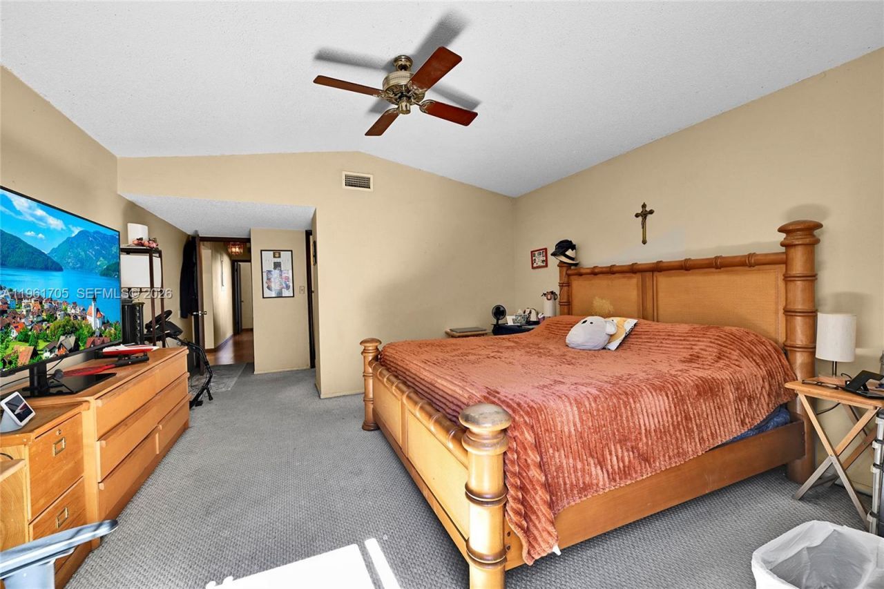 13010 SW 119th St, Miami, FL 33186 Photo