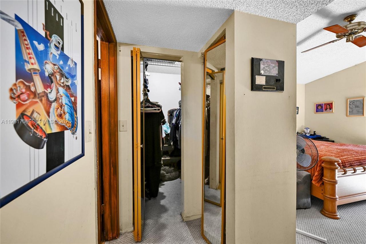 13010 SW 119th St, Miami, FL 33186 Photo