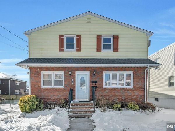 648 Milton Avenue, LYNDHURST, NJ 07071