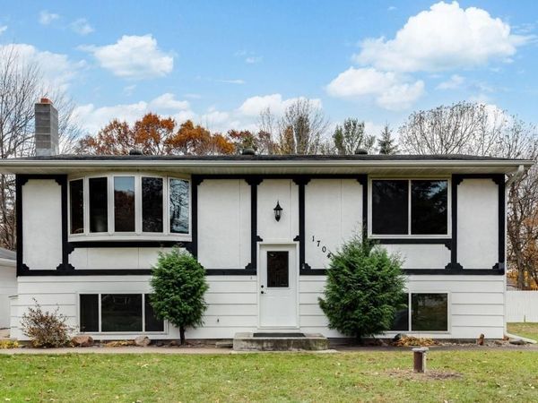 1704 207th Lane NE, East Bethel, MN 55011