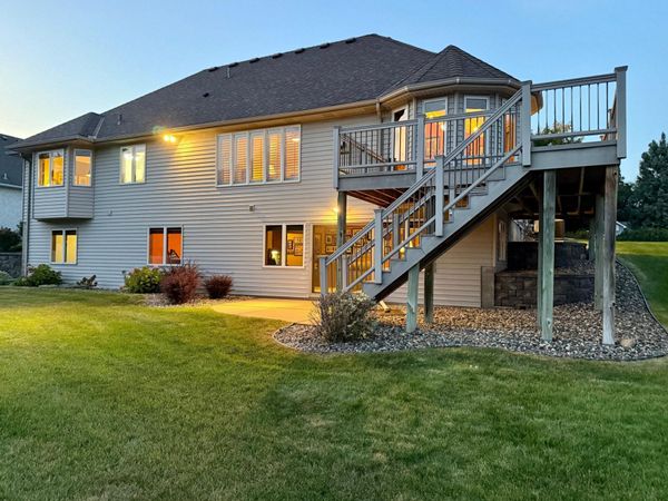 3151 Bent Tree Hills Drive, New Brighton, MN 55112