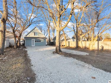 3719 X Street, Omaha, NE 68107