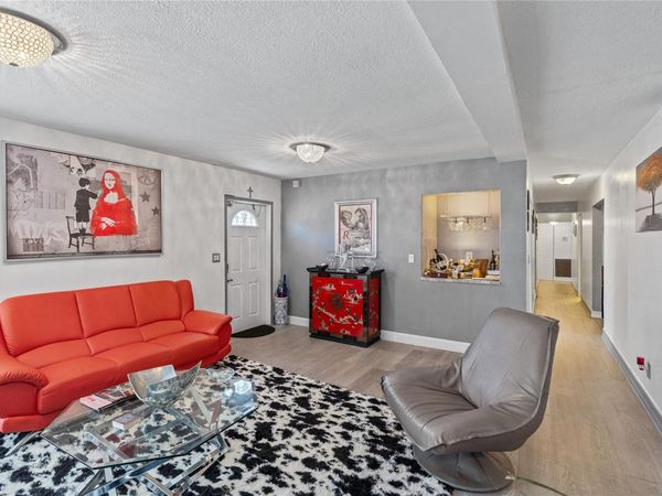 7901 NW 69th Avenue, Tamarac, FL 33321