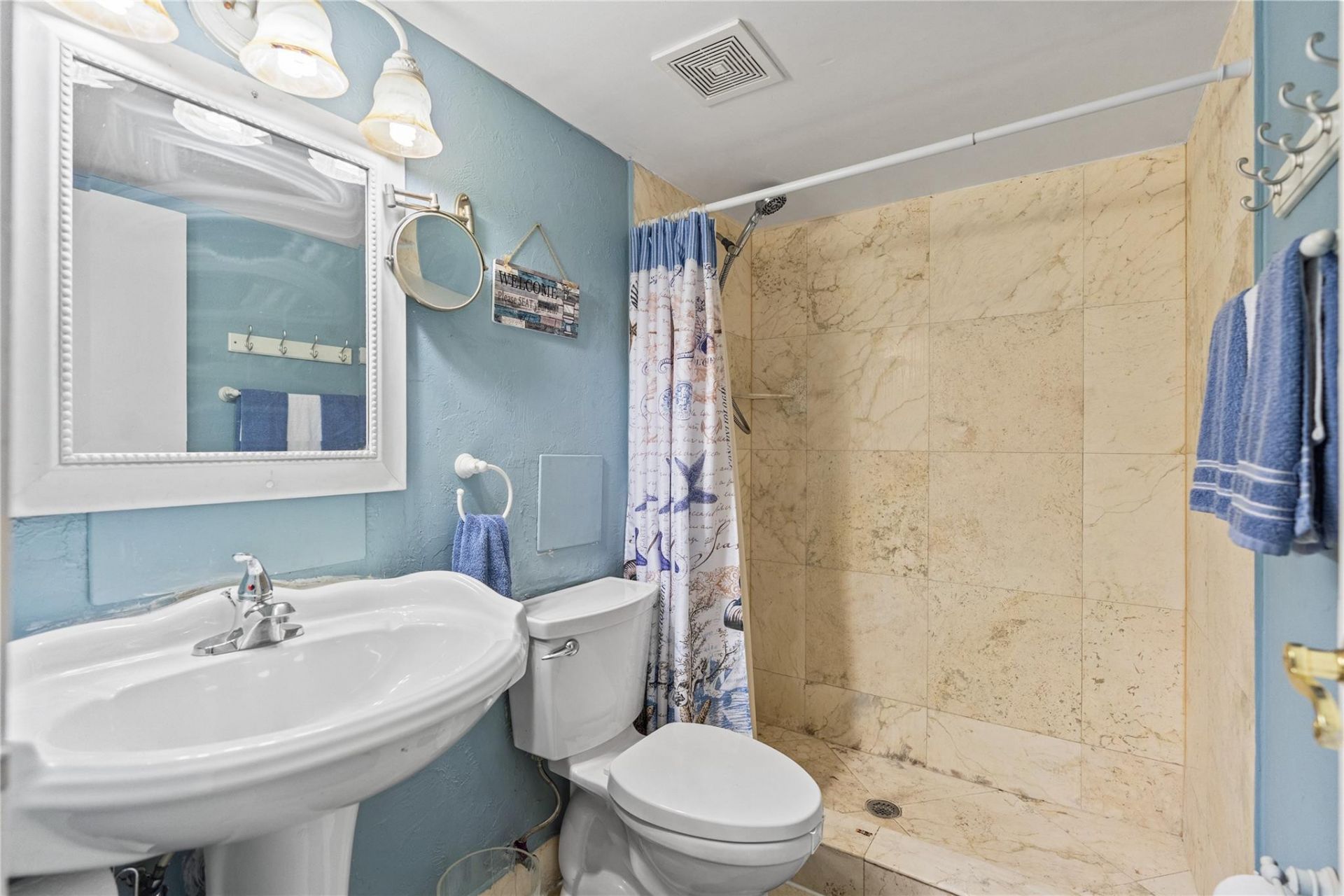 7901 NW 69th Ave, Tamarac, FL 33321 Photo