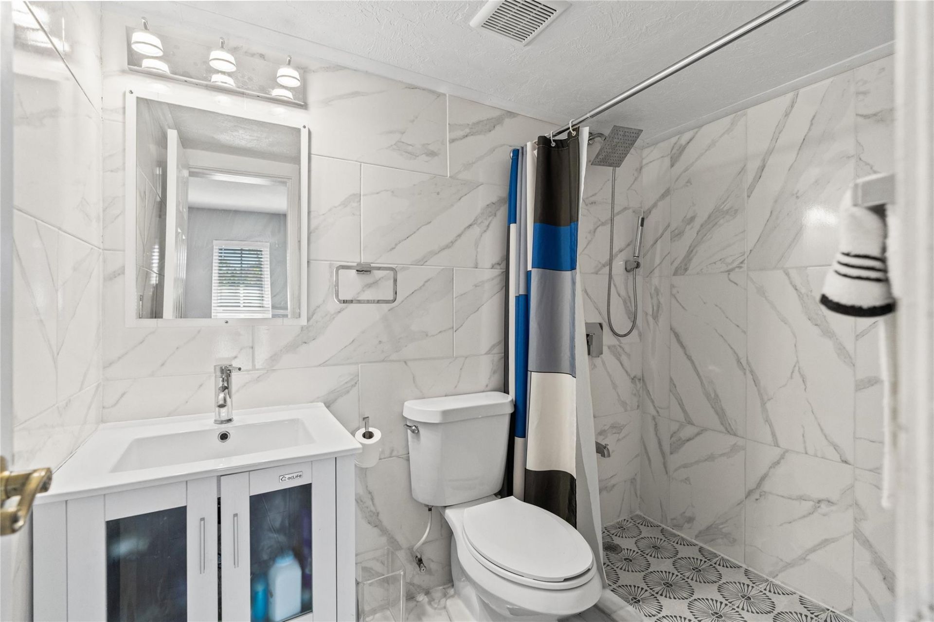 7901 NW 69th Avenue, Tamarac, FL 33321 Photo