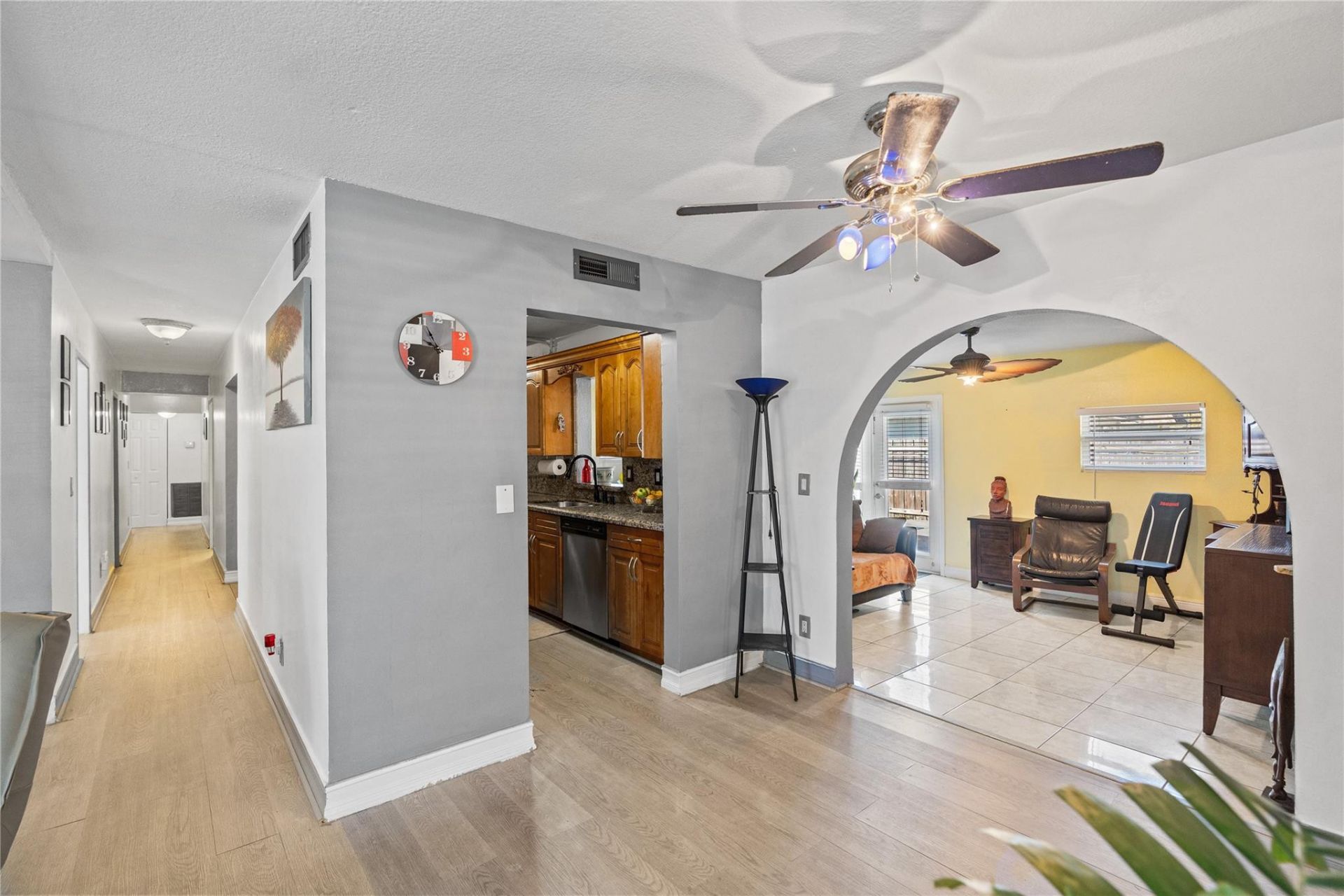 7901 NW 69th Ave, Tamarac, FL 33321 Photo