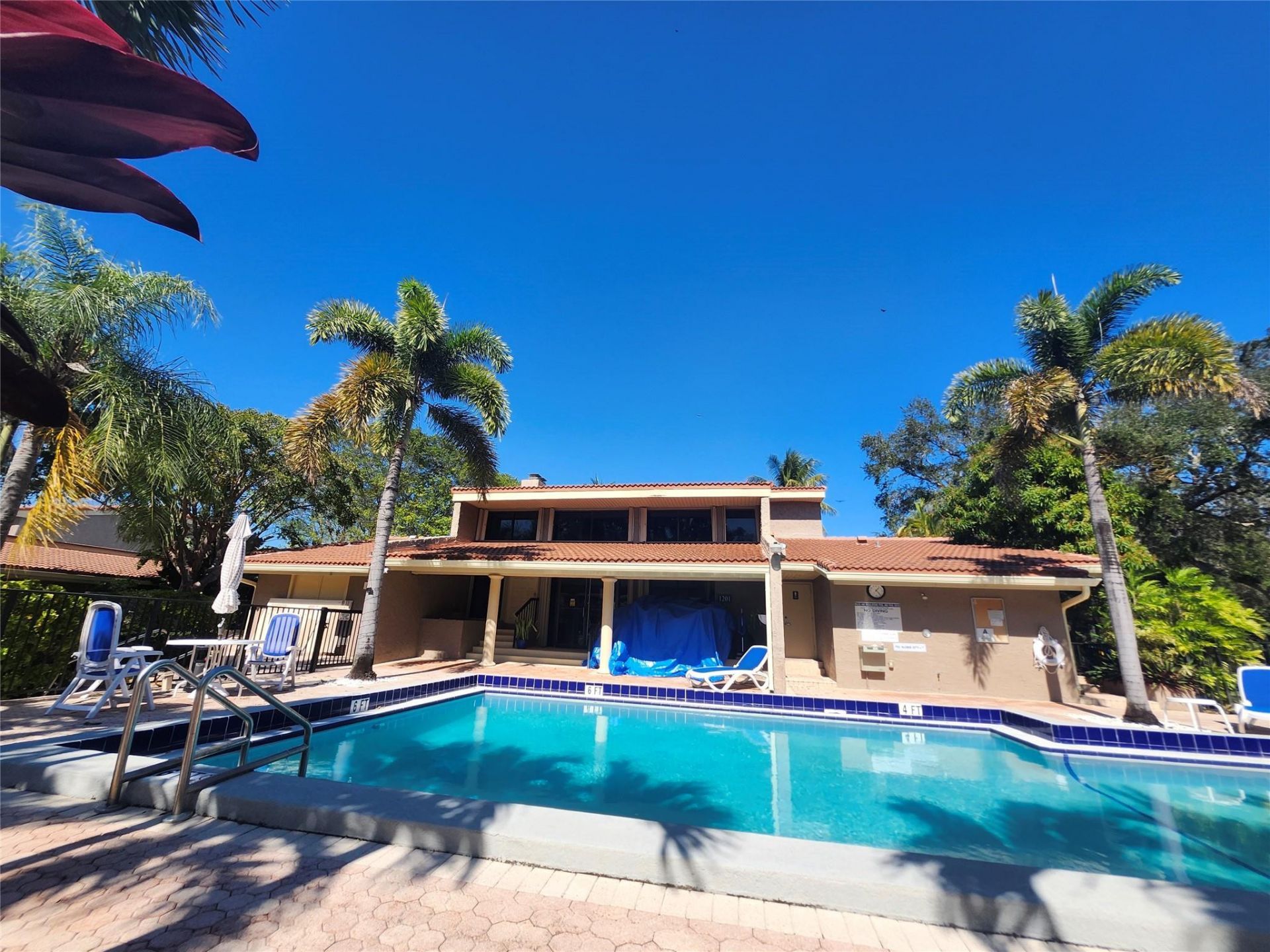 201 Dunwoody Lane, Unit 17-87, Hollywood, FL 33021 Photo