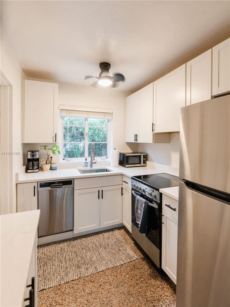 725 SW 2nd Ct, Fort Lauderdale, FL 33312 Photo