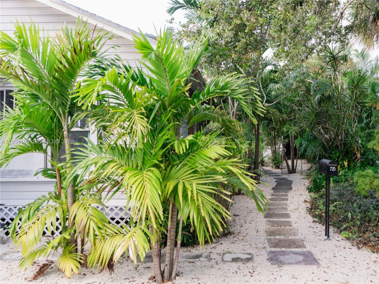 725 SW 2nd Ct, Fort Lauderdale, FL 33312 Photo