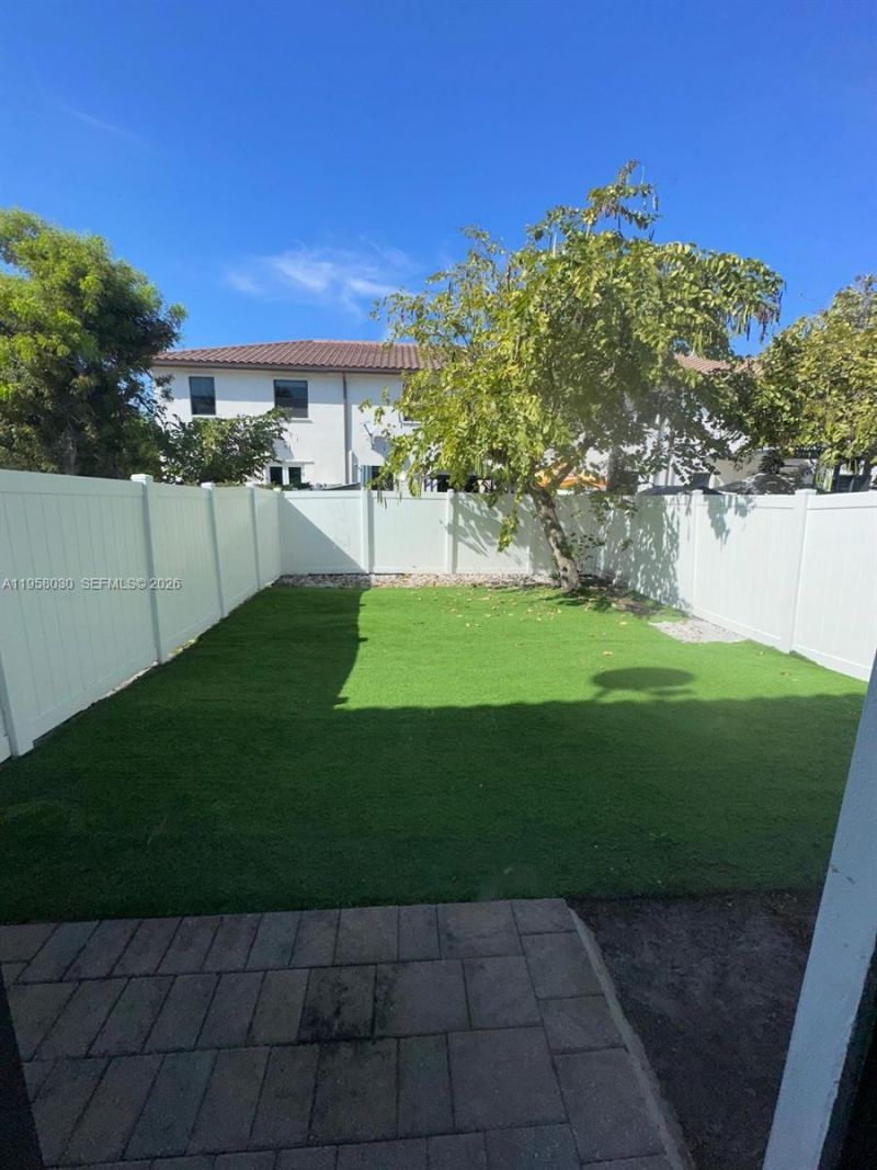 3393 W 90th St , Hialeah, FL 33018 Photo