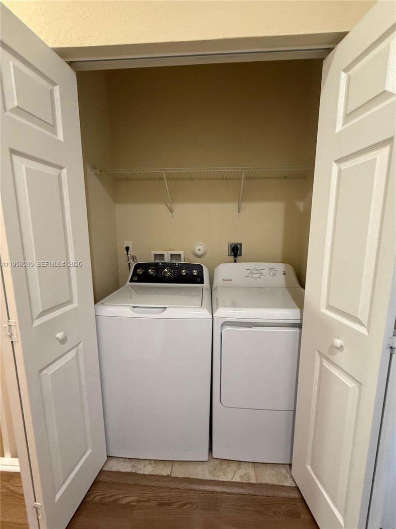 3393 W 90th St, Hialeah, FL 33018 Photo