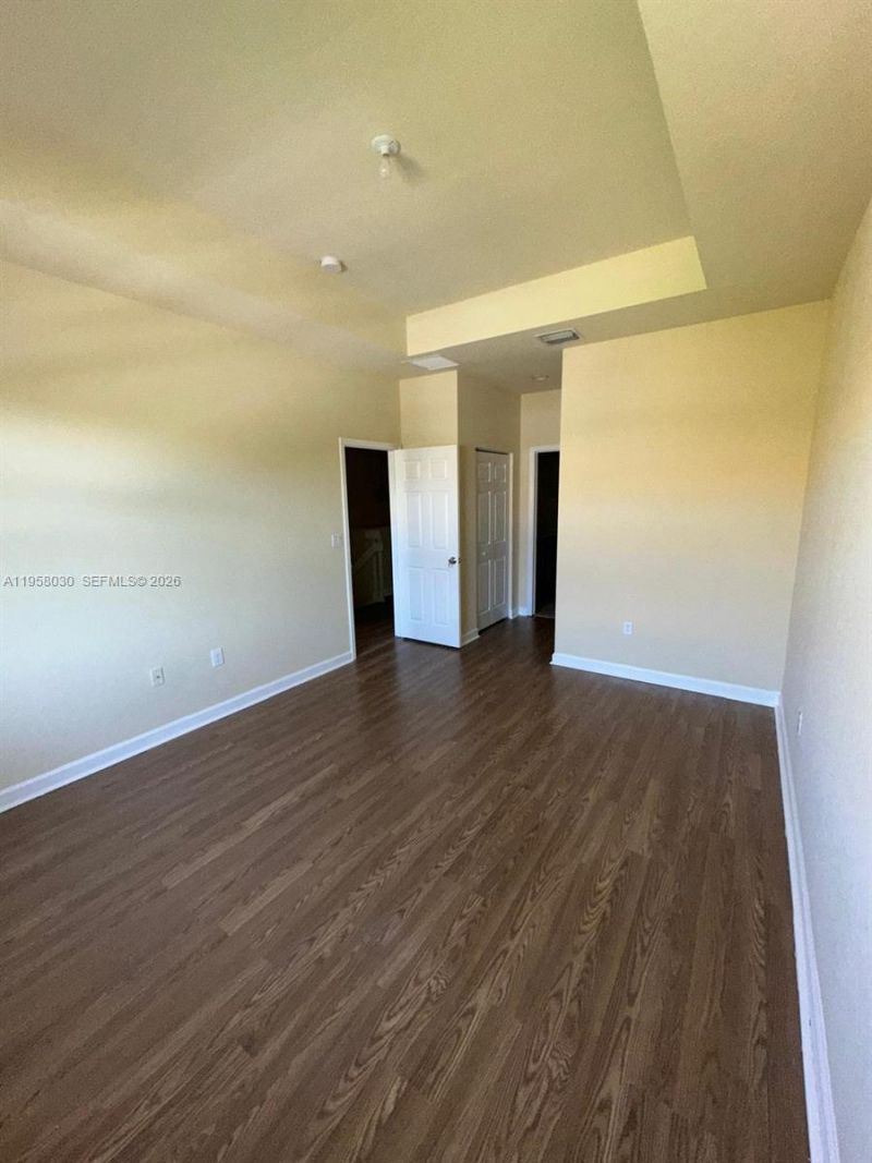 3393 W 90th St , Hialeah, FL 33018 Photo