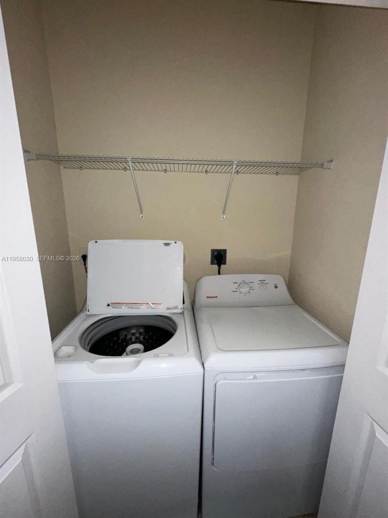 3393 W 90th St , Hialeah, FL 33018 Photo