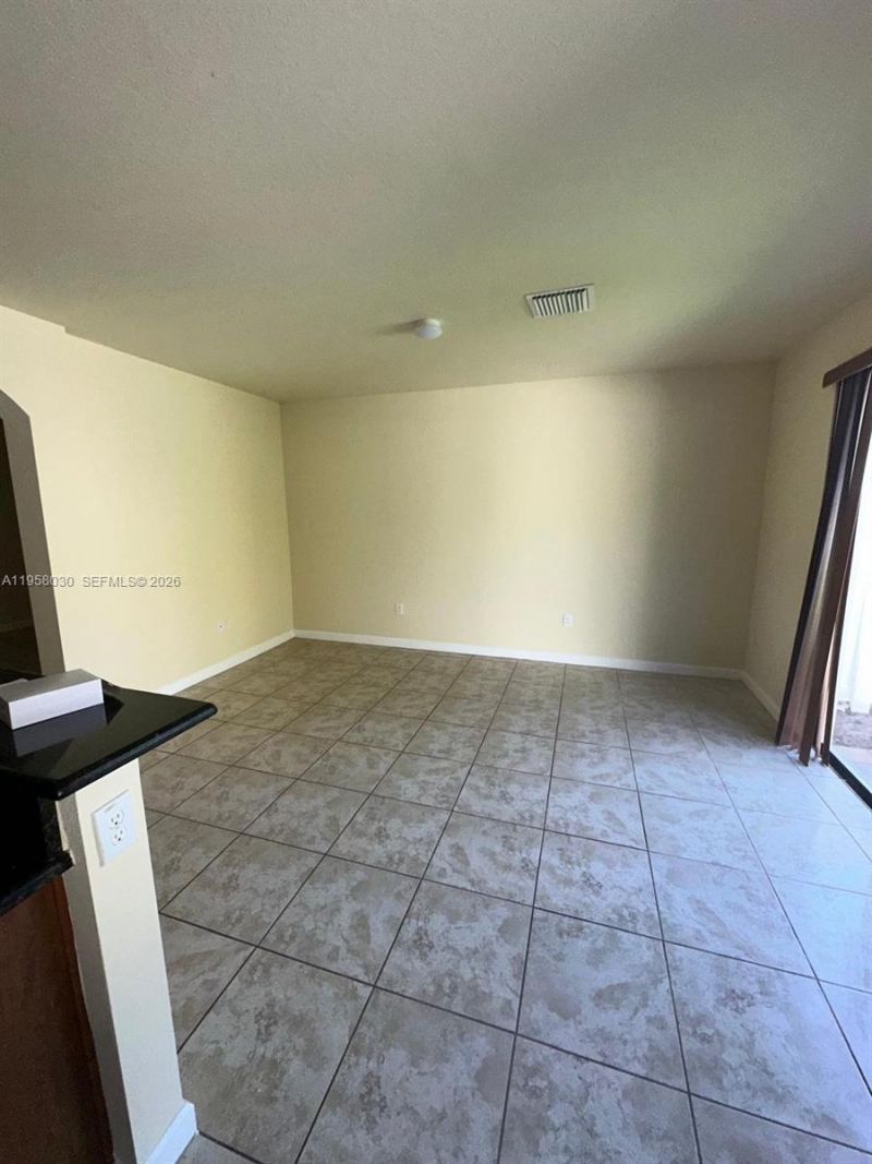 3393 W 90th St , Hialeah, FL 33018 Photo