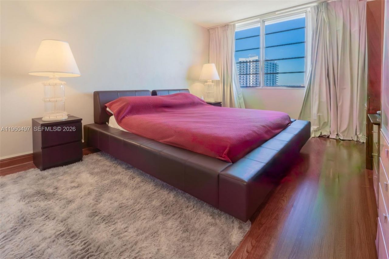 1865 79th St Cswy, Unit 11B, North Bay Village, FL 33141 Photo