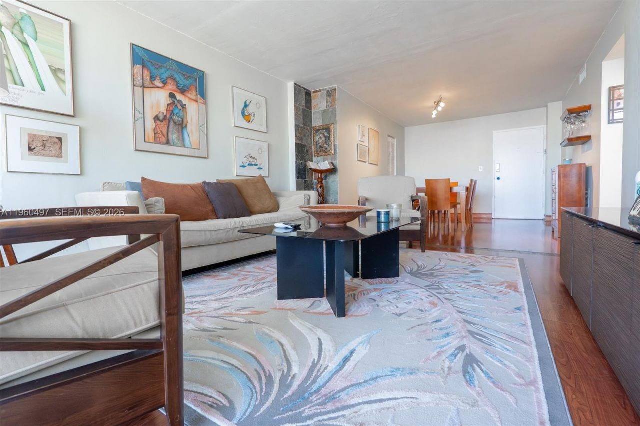 1865 79th St Cswy, Unit 11B, North Bay Village, FL 33141 Photo