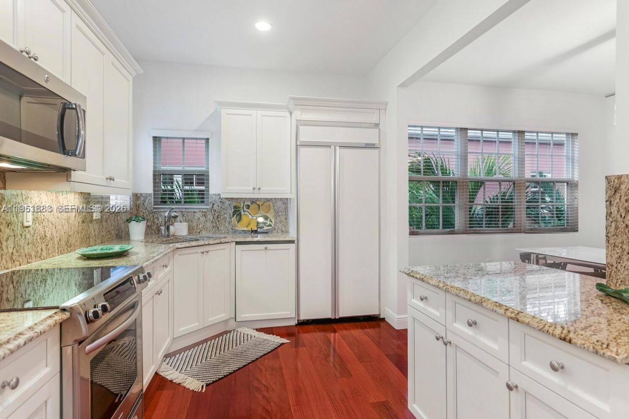 502 Loretto Ave, Unit 30, Coral Gables, FL 33146 Photo