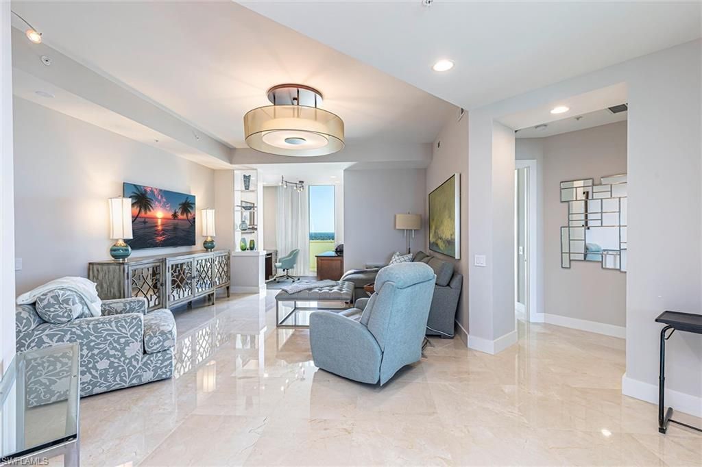 295 Grande Way, Unit PH-2, Naples, FL 34110 Photo