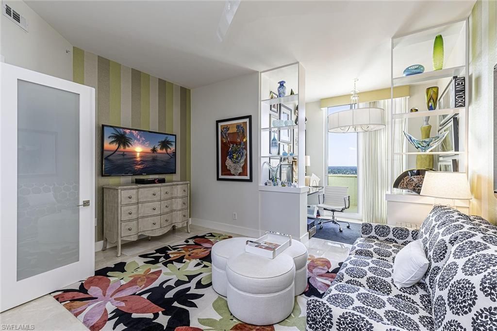 295 Grande Way, Unit PH-2, Naples, FL 34110 Photo