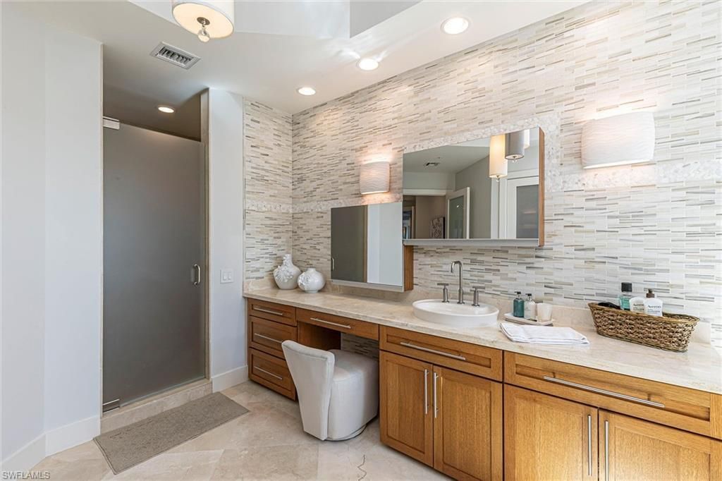 295 Grande Way, Unit PH-2, Naples, FL 34110 Photo