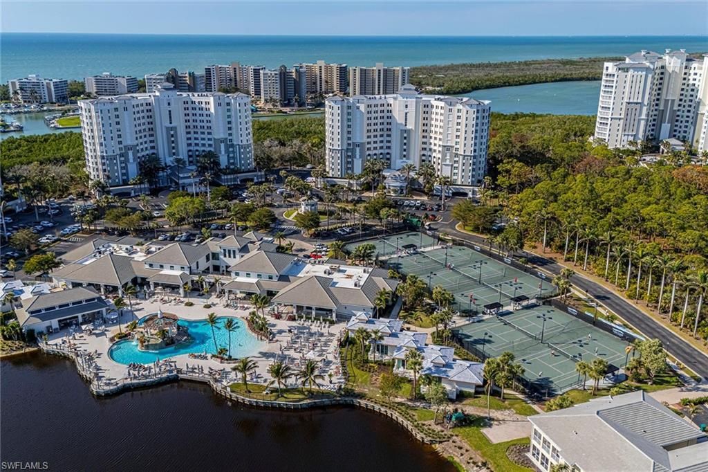 295 Grande Way, Unit PH-2, Naples, FL 34110 Photo