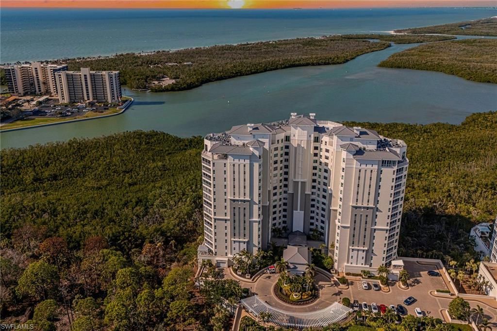 295 Grande Way, Unit PH-2, Naples, FL 34110 Photo