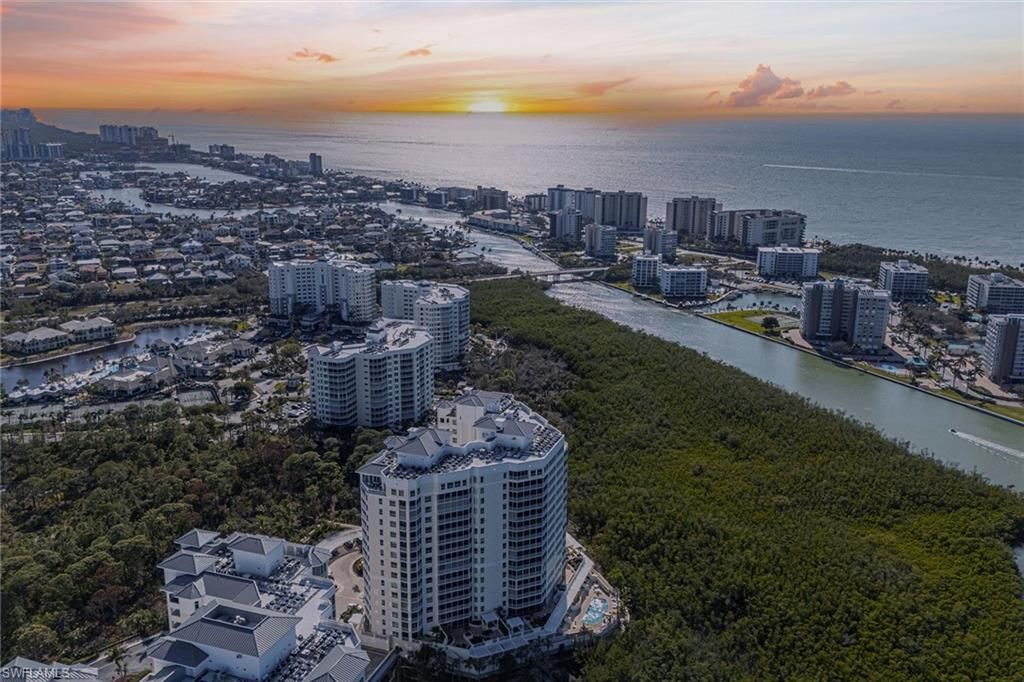 295 Grande Way, Unit PH-2, Naples, FL 34110 Photo